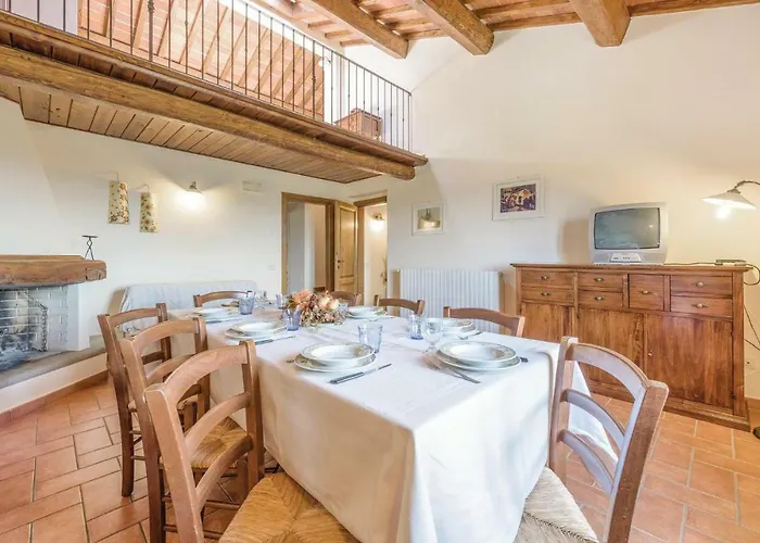 Appartement Nice Apartment In Larciano Pt